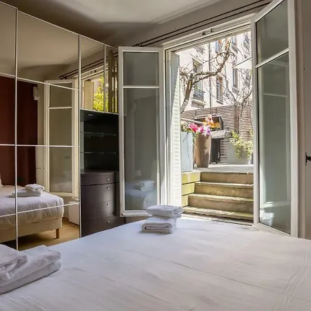 Villa Luxe Batignolles Parigi