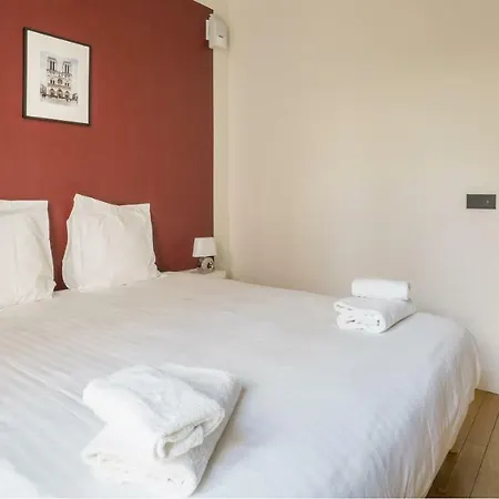 Luxe Batignolles Villa *